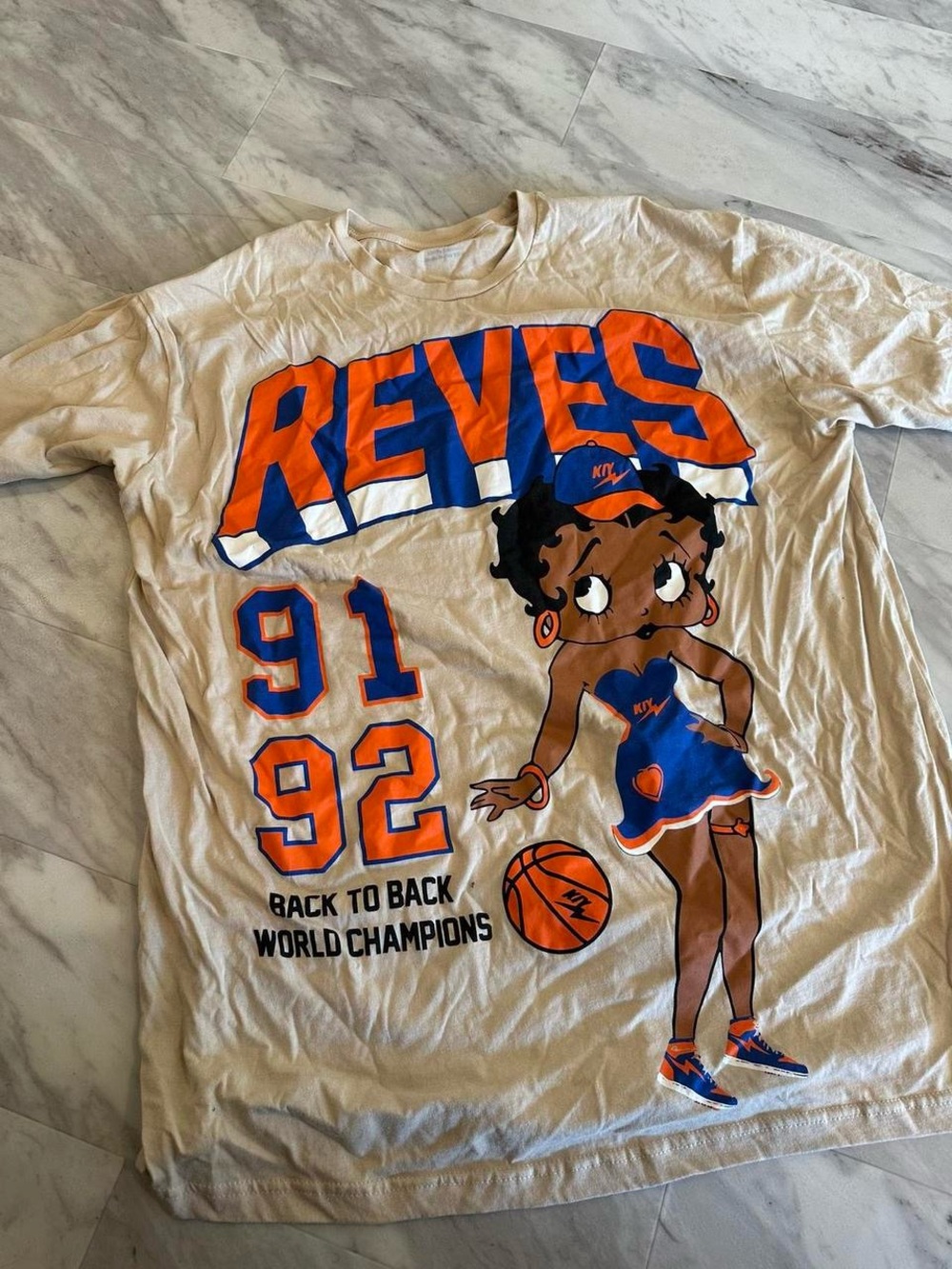 KIY Graphic Betty Boop Basketball Tee - Cream with Orange & Blue
